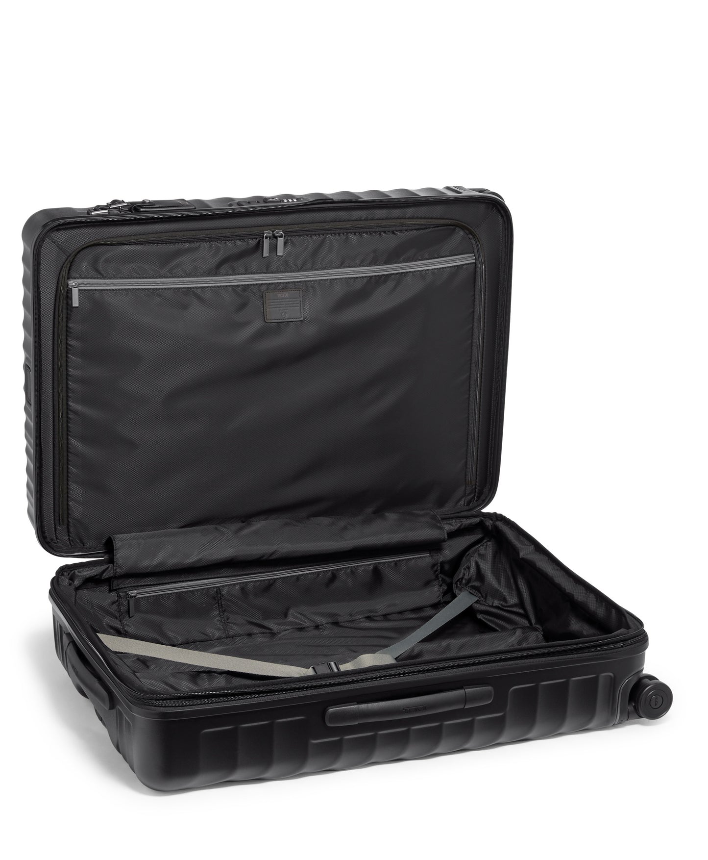 Tumi 19 Degree Polycarbonate 4 Roues Ext Trip