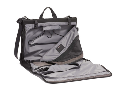 Tumi Alpha Porte Habits Tri Fold